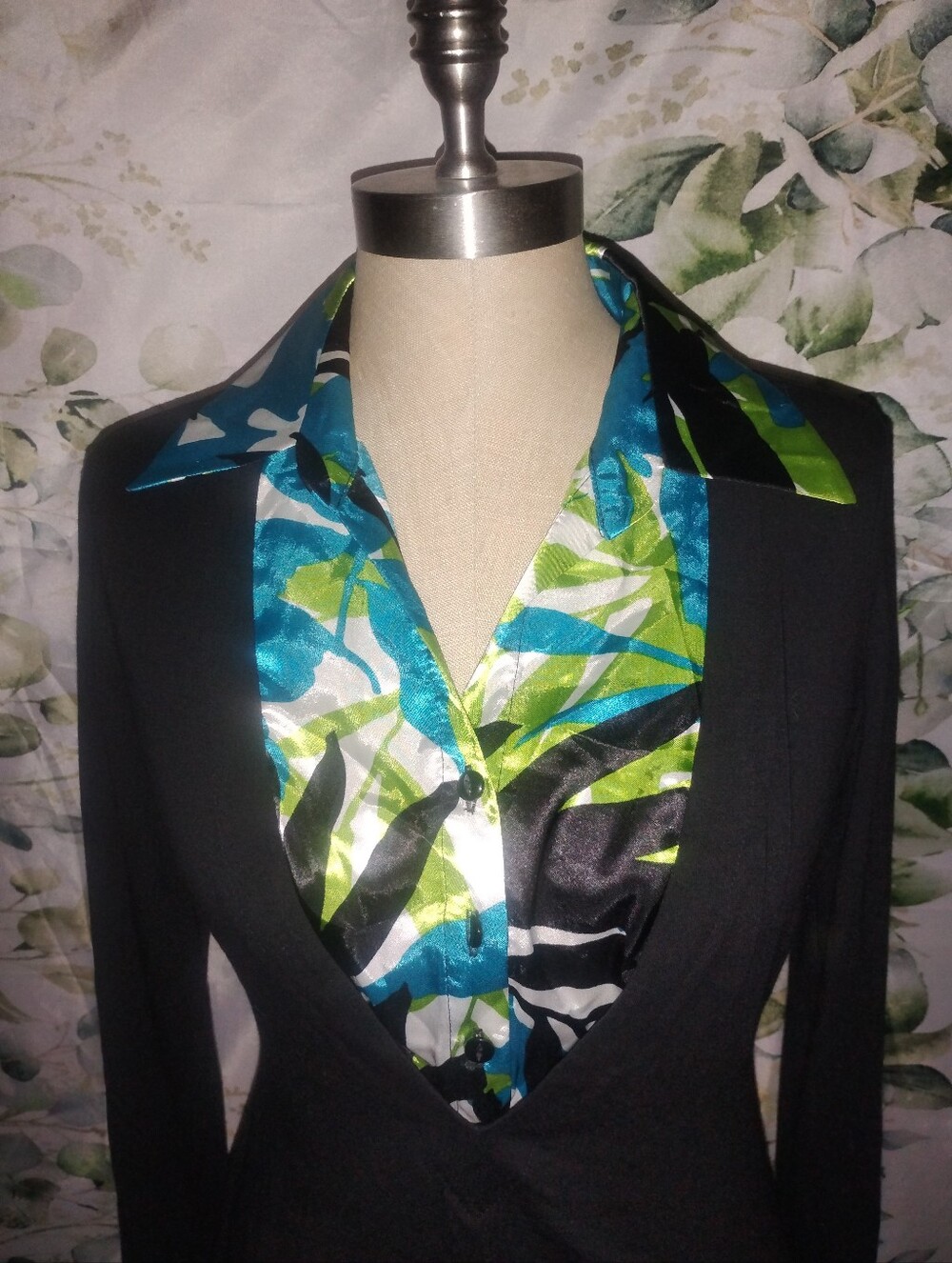 5For$12 Vintage Collared Long Sleeve